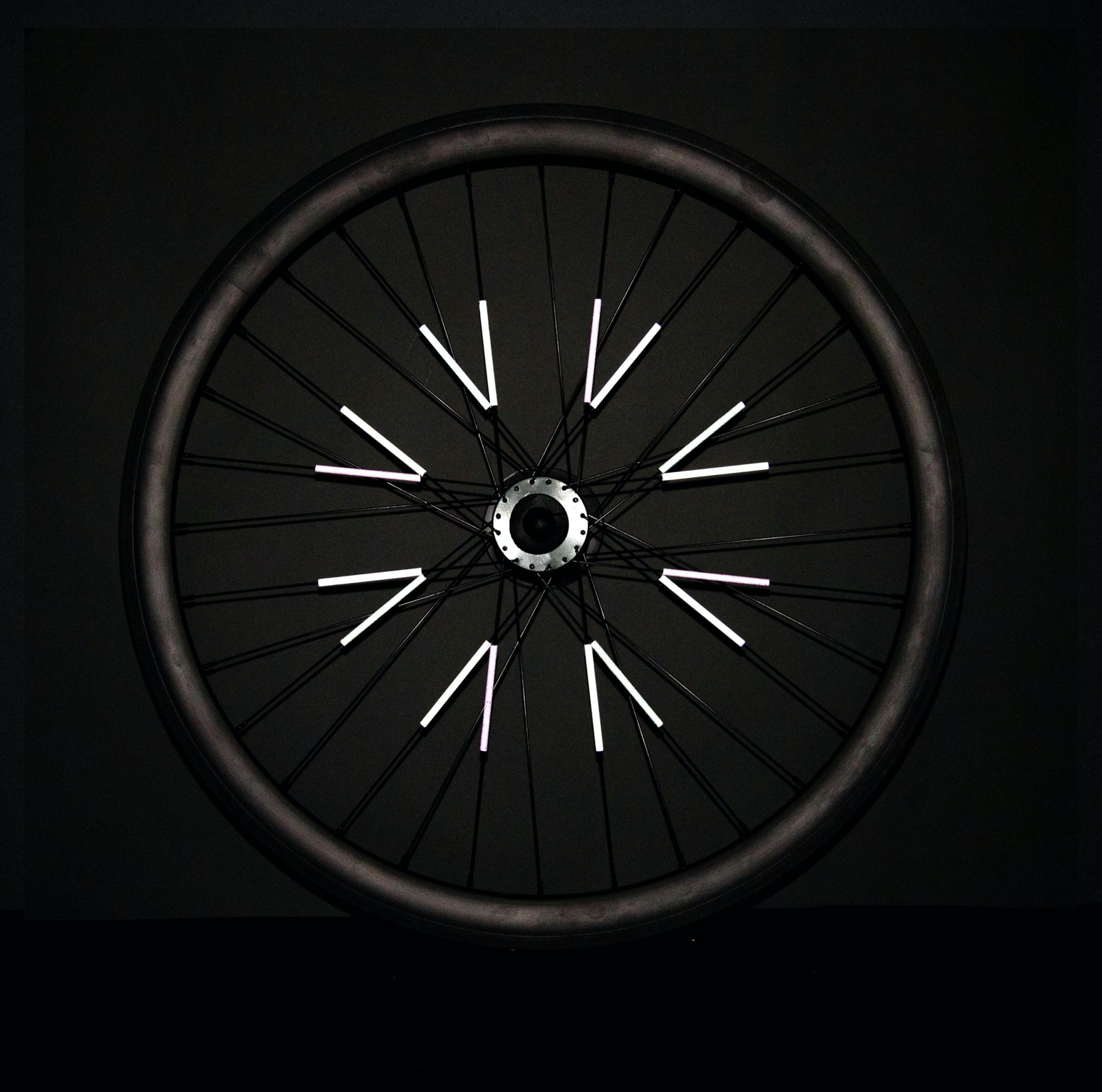 Réflecteur à rayons de bicyclette blanc, 72 pièces, réfléchissant, haute  visibilité, réflecteur à rayons, visibilité à 360 degrés, couverture de  rayon de roue pour tous les vélos Sp